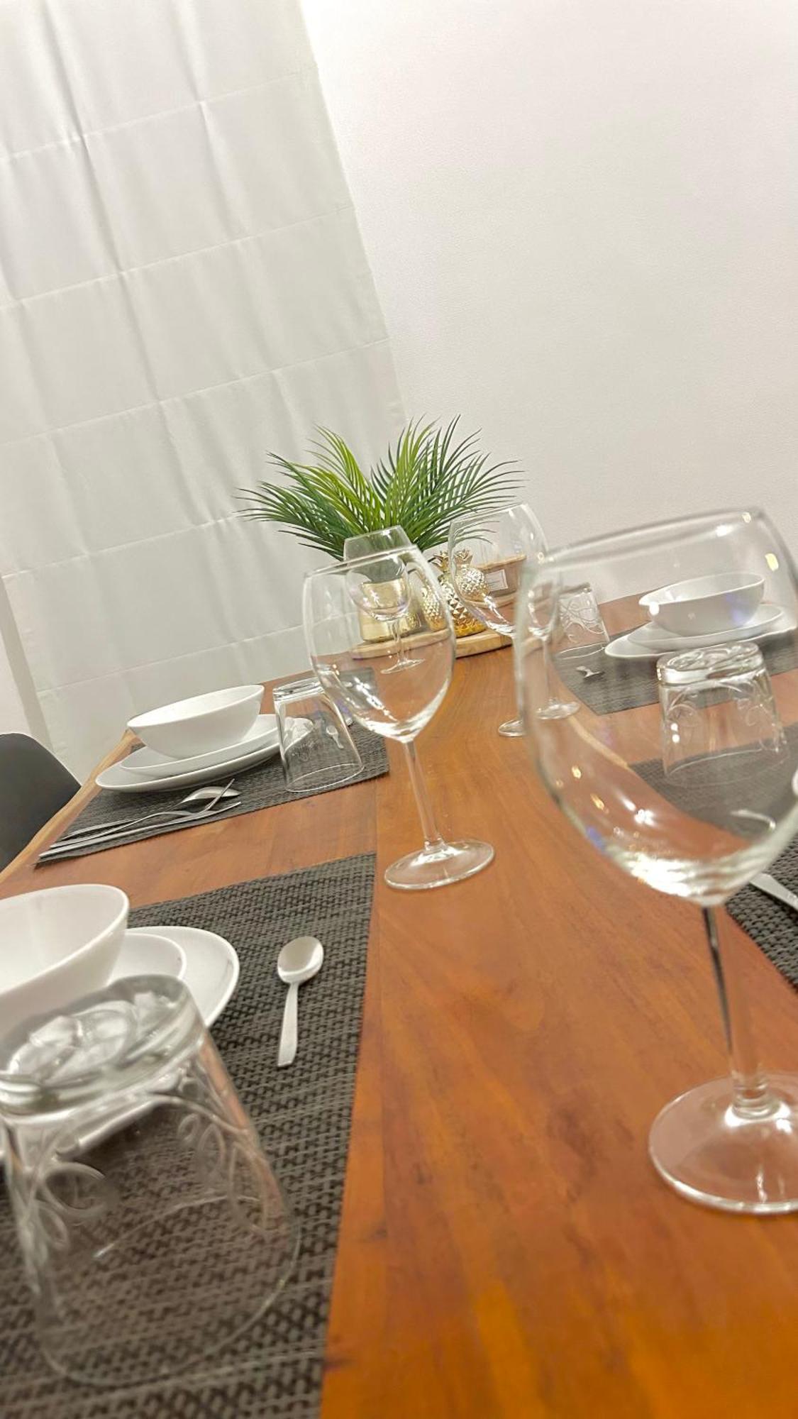Charming Two Bedroom Flat - Nato - بروكسل المظهر الخارجي الصورة